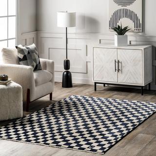 Dominique Checkered Fringe Area Rug