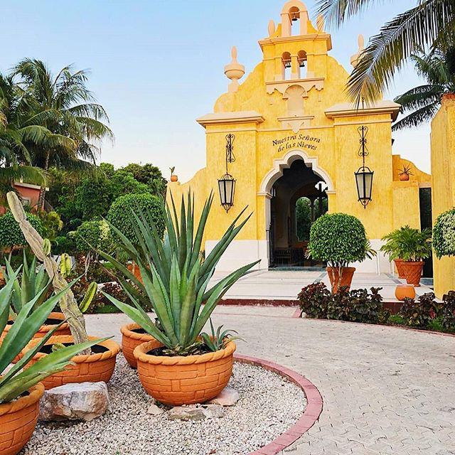 The Wedding Website of María Patricia Valencia and Eric Alvarez