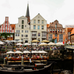 Visit the waterfront and the Stintmarkt
