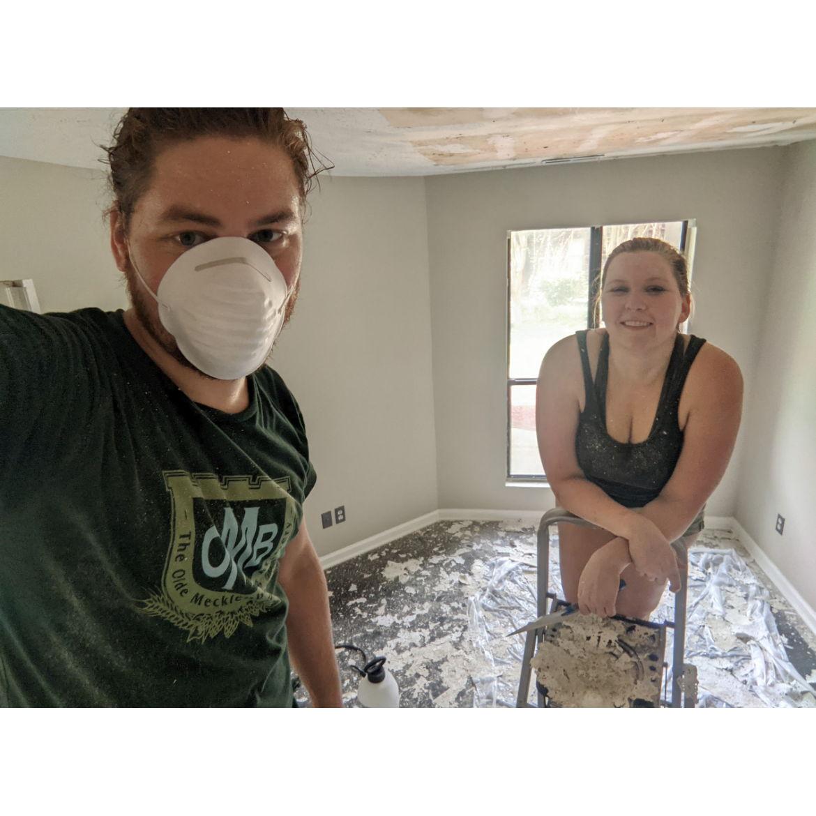 Removing the popcorn ceilings in the condo...
