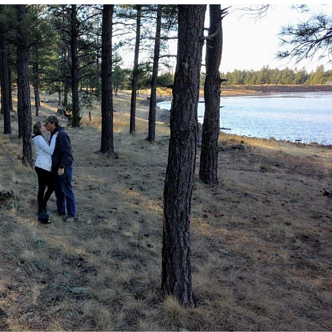 Austin surprised Megan with a trip to Williams, AZ. She fell completely in love with the lovely mountain town (12/18/2017)