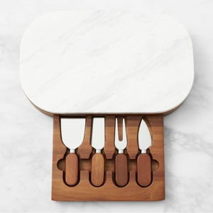 Olivewood & Marble Cheese Board (Williams Sonoma) / Tabla para quesos de madera de olivo y mármol