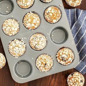 Nordic 12 cup muffin pan Silver