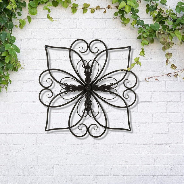 Glitzhome Black Metal Wall Art Decor, 20 Inch Iron Wall Decor with Heart and Petal Scroll Design, Indoor Outdoor Wall Accent for Garden Porch Patio