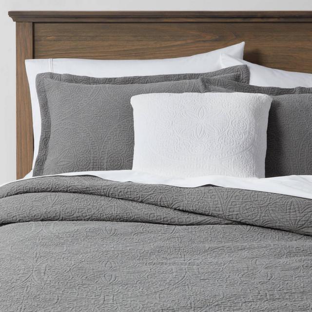 Queen Matelasse Medallion 8pc Comforter & Sheet Bundle Gray - Threshold™