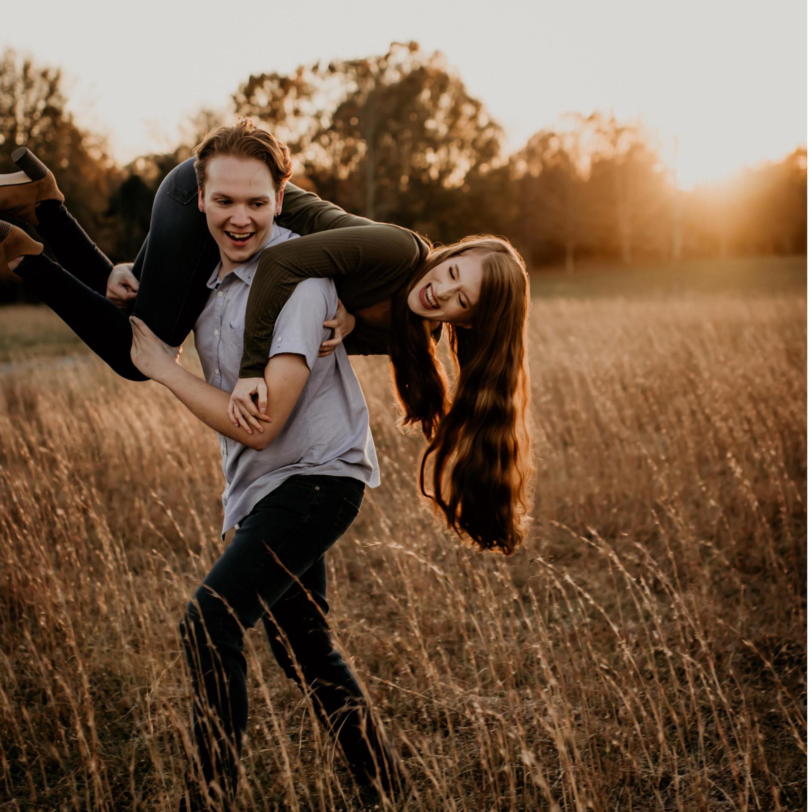 We were blown away by our photographer, Jana Marie! Enjoy our wonderful engagement shoot at Long Hunter State Park throughout this gallery