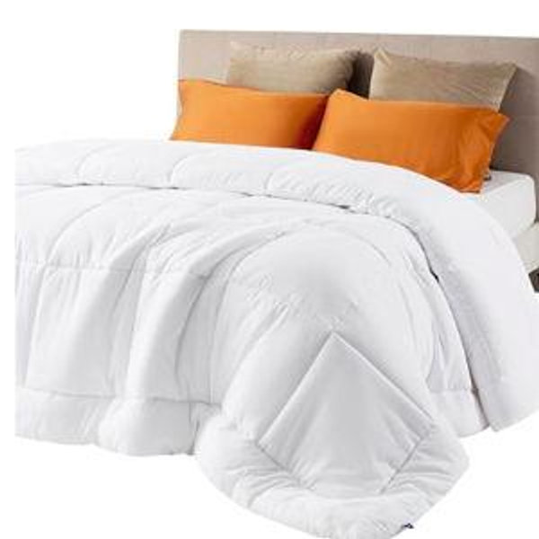 Bedsure Comforter Duvet Insert - Quilted Comforters Queen Size, All Season Duvet, GentleSoft Down Alternative Bedding Blanket, with 8 Tabs, Gifts for Women/Men, White, Queen 88 x 88 Inches