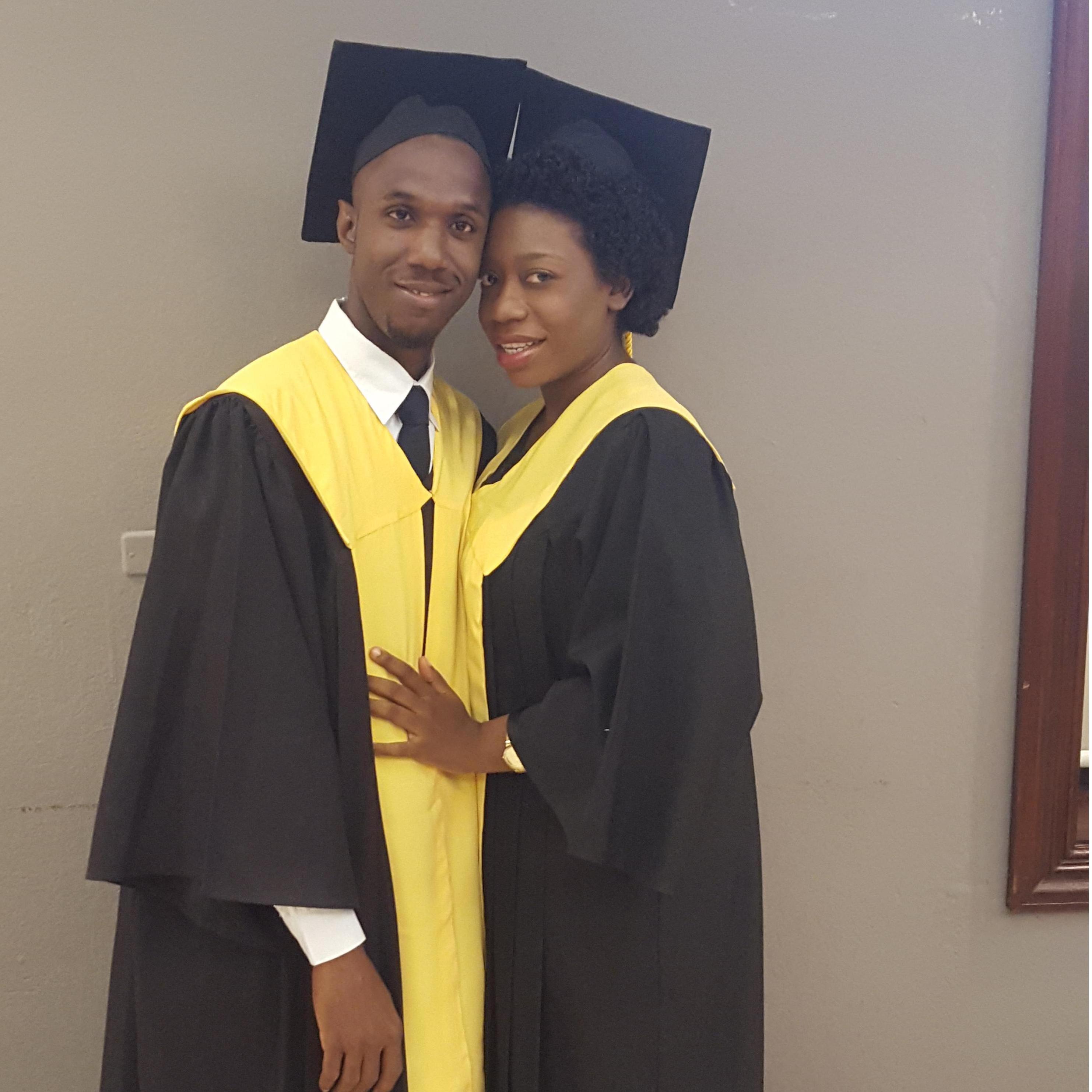 Our graduation in med school
We dit it together