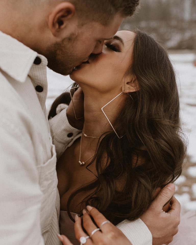 The Wedding Website of Jessica McCarty and Sam Stendeback