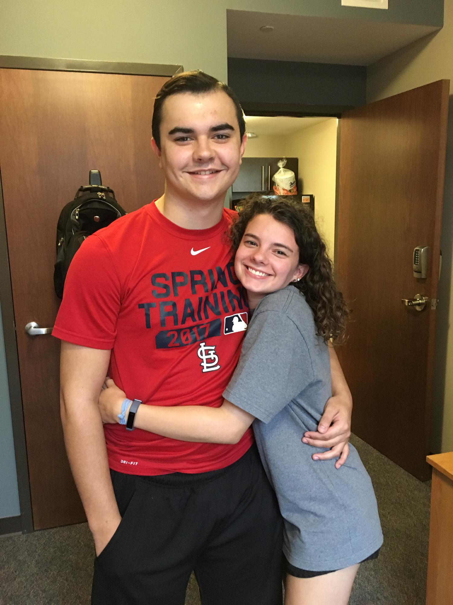 Moving Jarrett into Dorms 2018