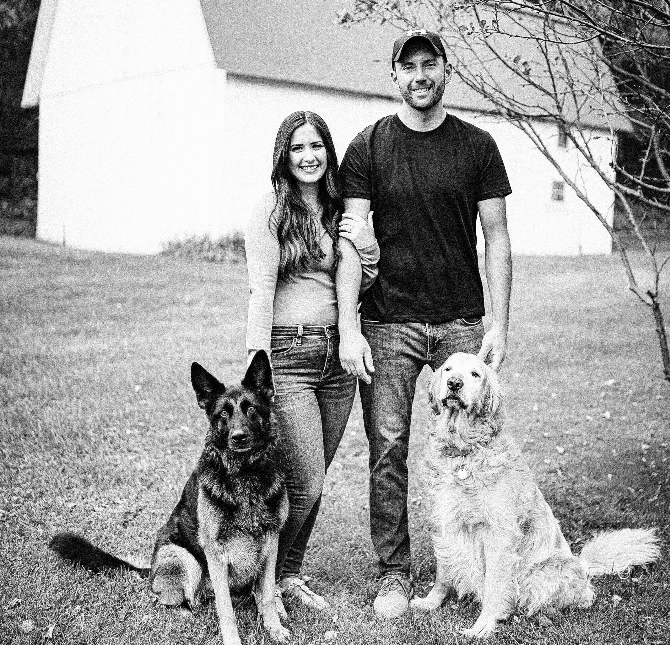 The Wedding Website of Morgan Childs and Zachary Robarts