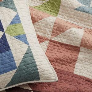 OPAL SPRINGS PIECED QUILT SET