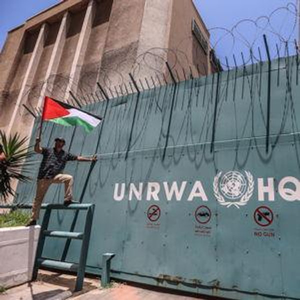 Donate to UNWRA