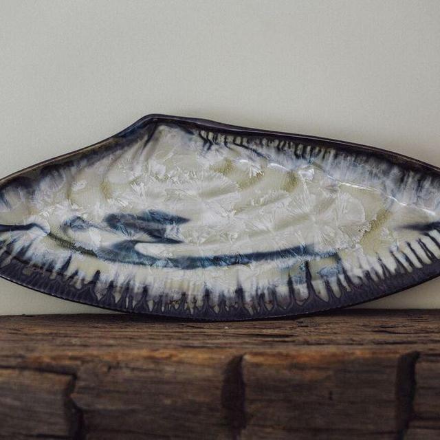 Edgecomb Potters Mussel Shell Platter Color: Winter Storm