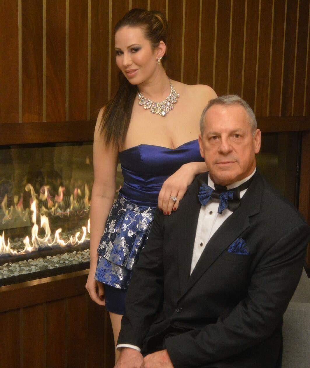 The Wedding Website of Ivy Dominique and Steve Silver