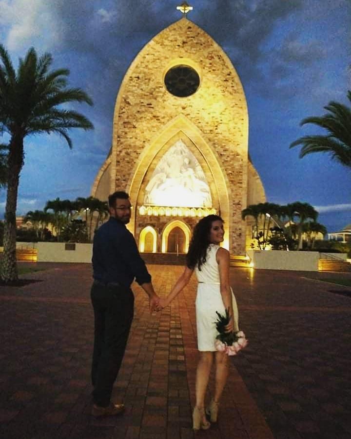 The Wedding Website of Anna Villalobos and Luke Foreman