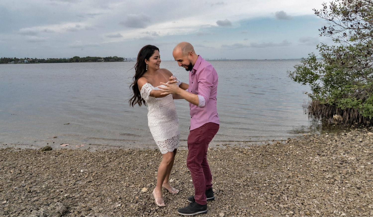 The Wedding Website of Tatiana Gomez and Alfredo Morales