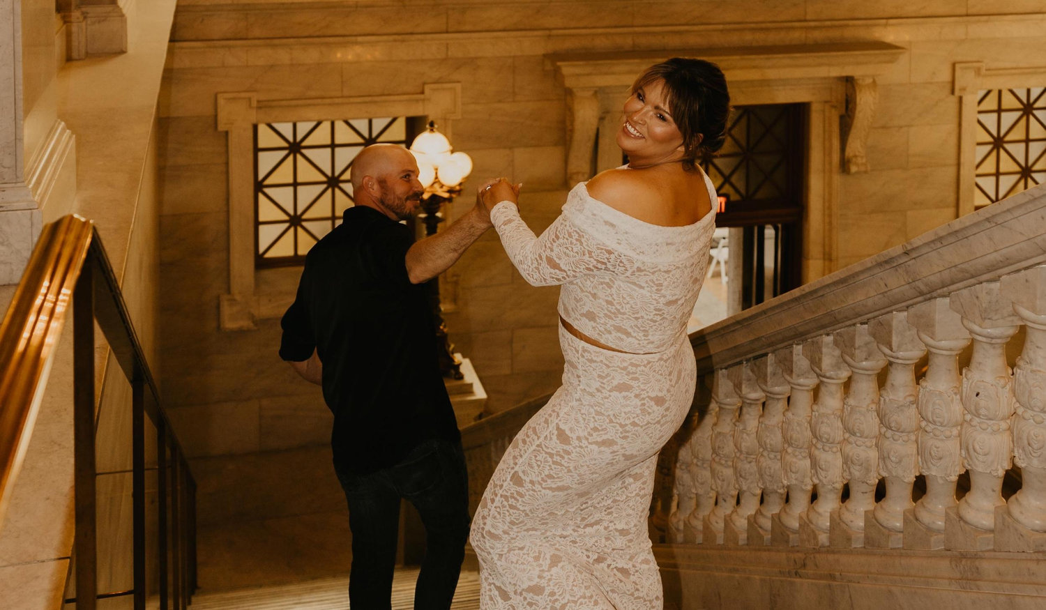 The Wedding Website of Ronnia Parsley and Chris Conard