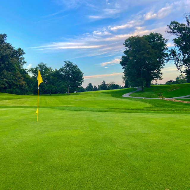 Round of Golf for 2