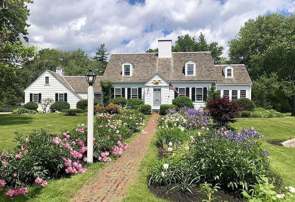 The Wedding Website of Kiely Turgeon and David Rogan