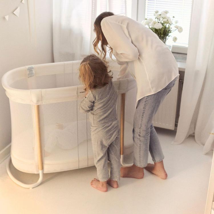 BabyBjörn, 2-in-1 Baby Crib | Zola Baby