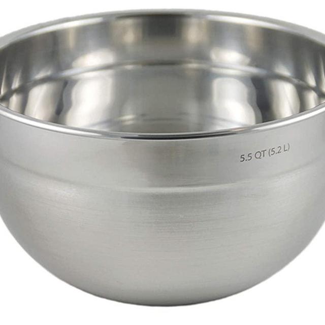 Tovolo 80-15550 Stainless Steel Deep Mixing, Easy Pour With Rounded Lip Kitchen Metal Bowls for Baking & Marinating, Dishwasher-Safe, 5.5 Quart