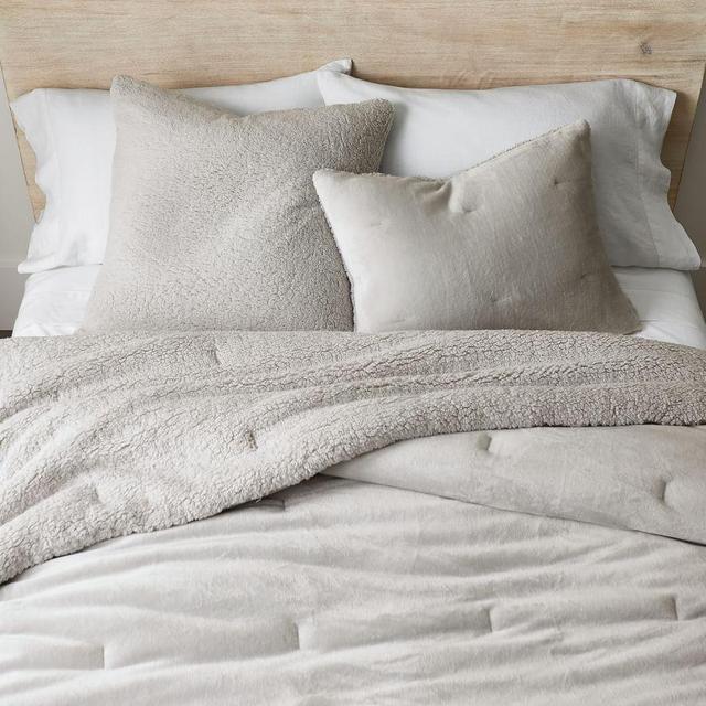 Light Gray Marshmallow Comforter, Full/Queen