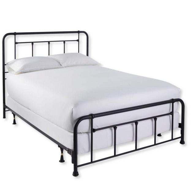 Cottage Metal Bed Set- King