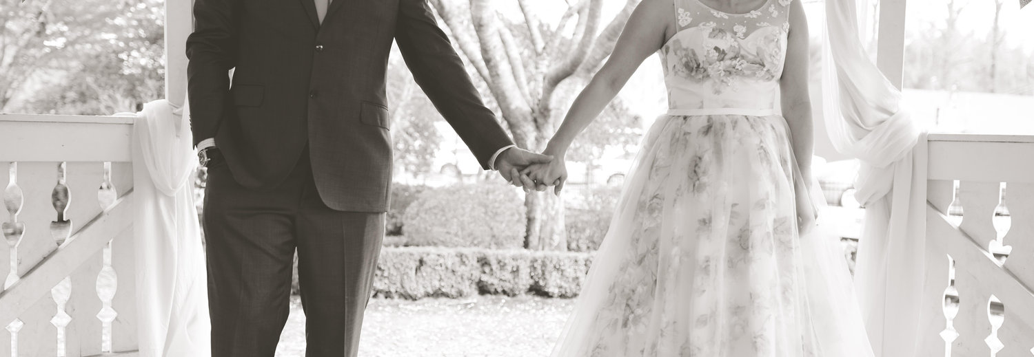 The Wedding Website of Amanda Rich and Travis Anderson