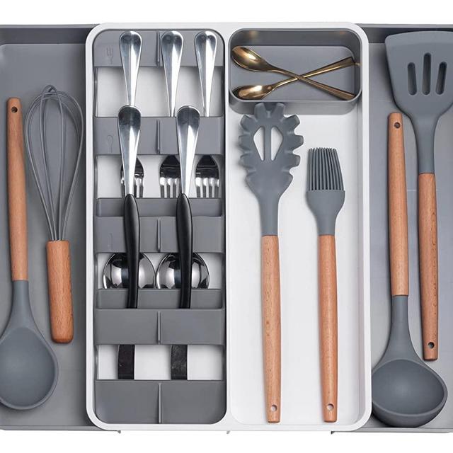 Kitchen Drawer Organizer, Silverware Flatware Organizer, Large Expandable Cutlery Organizer in Drawer, Multipurpose Adjustable Plastic Cutlery Tray Storage for Kitchen & Office Supplies