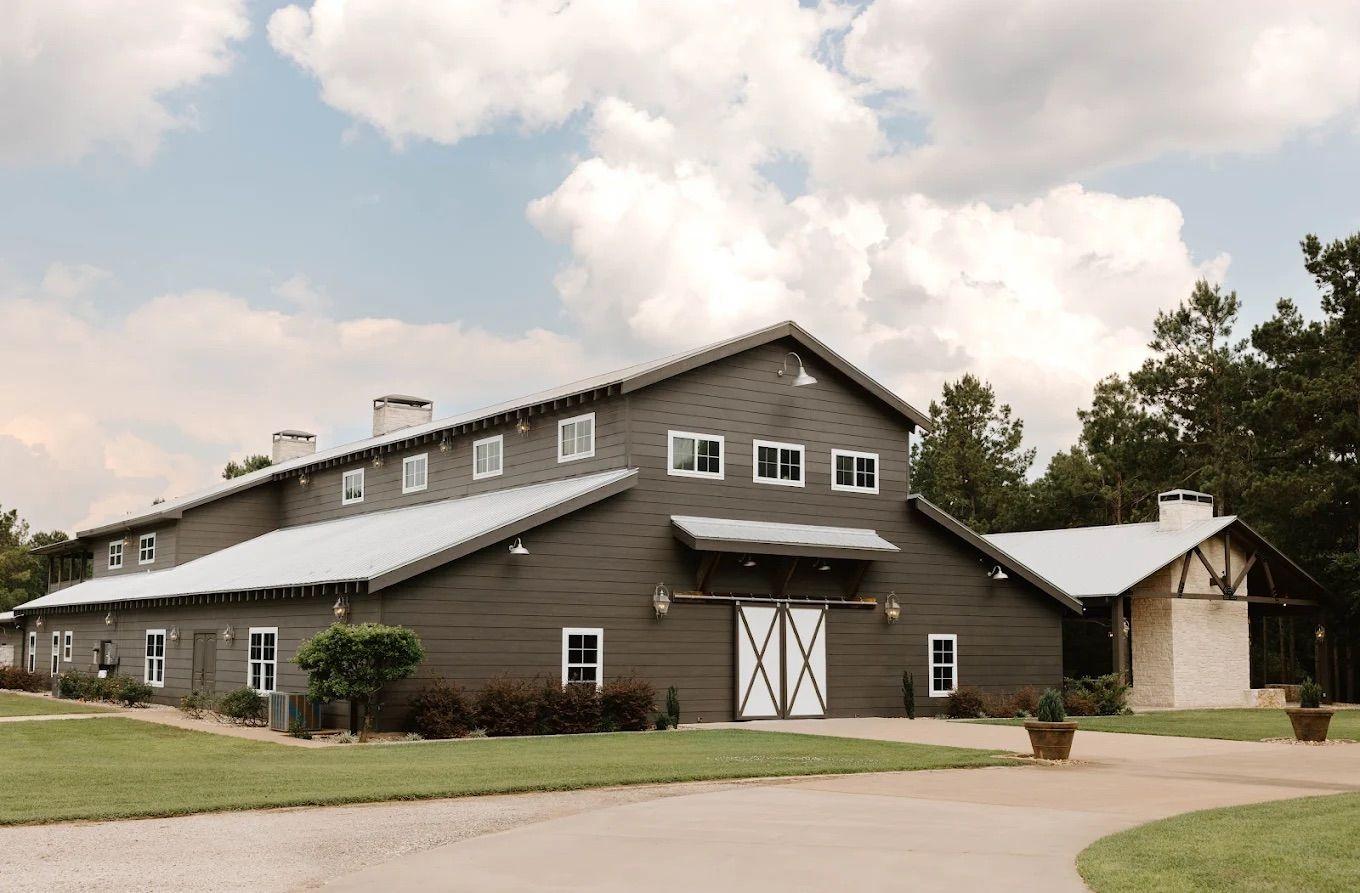 The Wedding Website of Morgan Nash and Davis Pierce