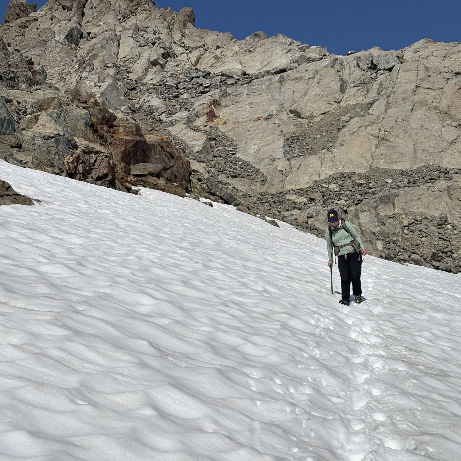 Kate just below the Three Fingers lookout