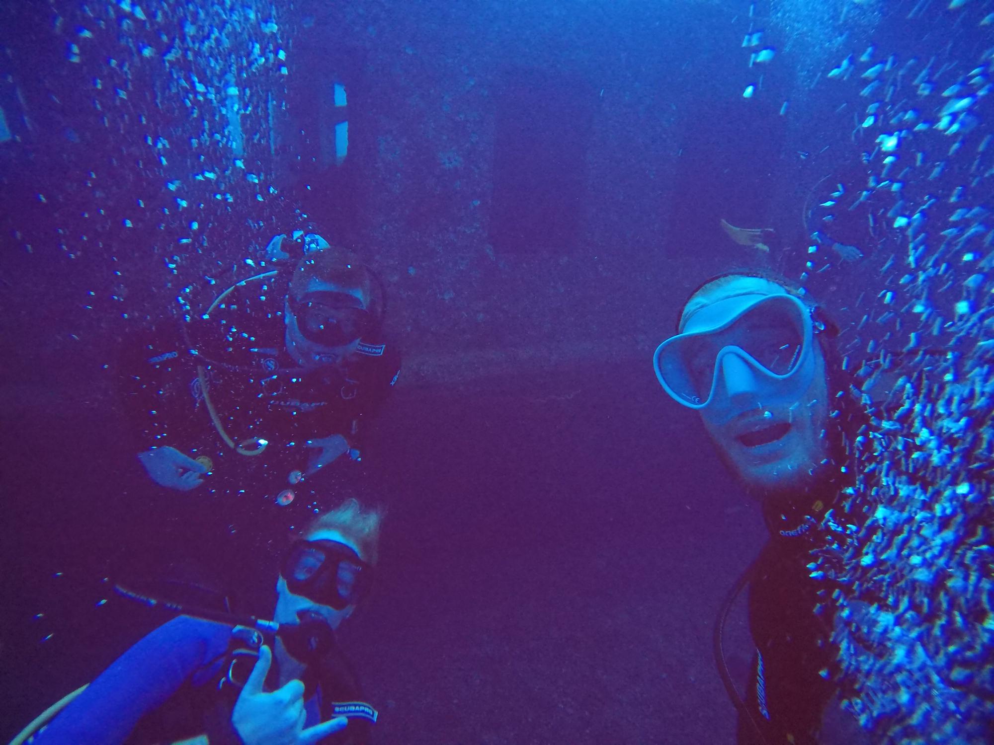 Scuba Diving is something both Ryan & Karena enjoy!