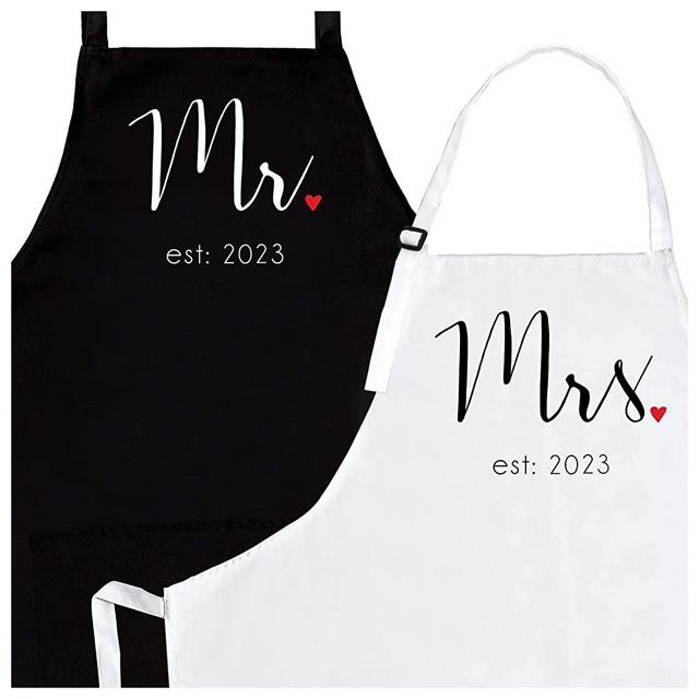 Prazoli His and Her Aprons - Mr Mrs Established 2023 Couples Engagement Gift , Cute Bridal Shower Gift Anniversary Wedding Registry Items & Decoration , Housewarming Gifts For New Home Newlywed Gift