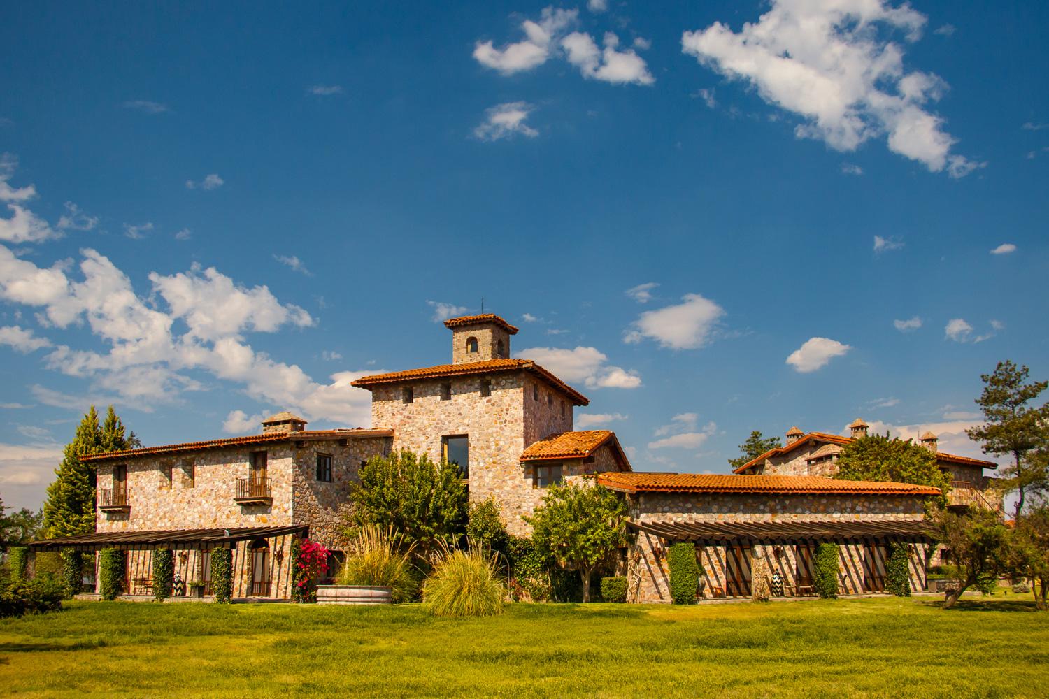 The Wedding Website of Pamela Villarreal and Andres Ornelas