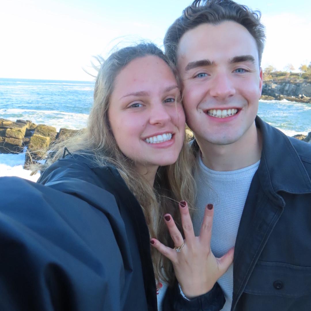 We are engaged!!