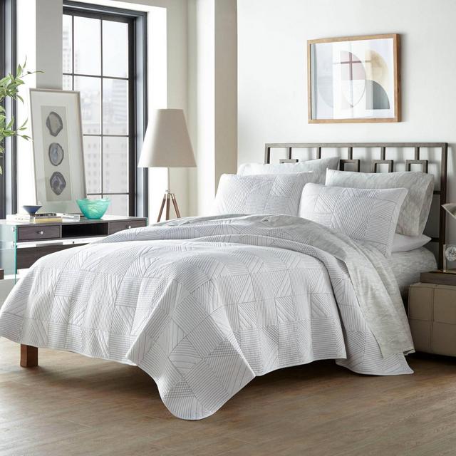 Full/Queen Leo Quilt Set White - City Scene