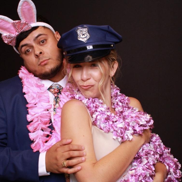 We love to celebrate our friends' love!
Rori & Billy's Wedding
Geneseo, Illinois | July 2022