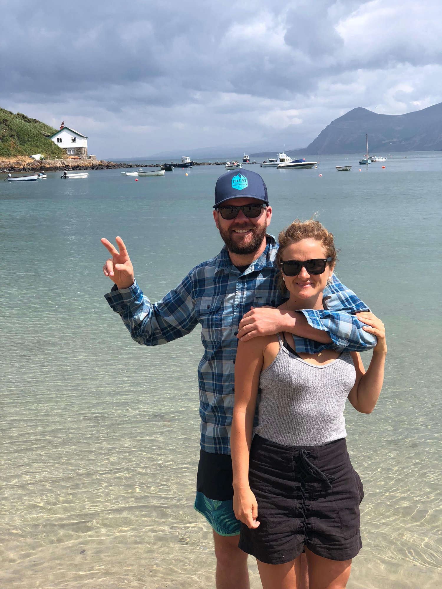 The Wedding Website of Rhian David and Hunter Dale