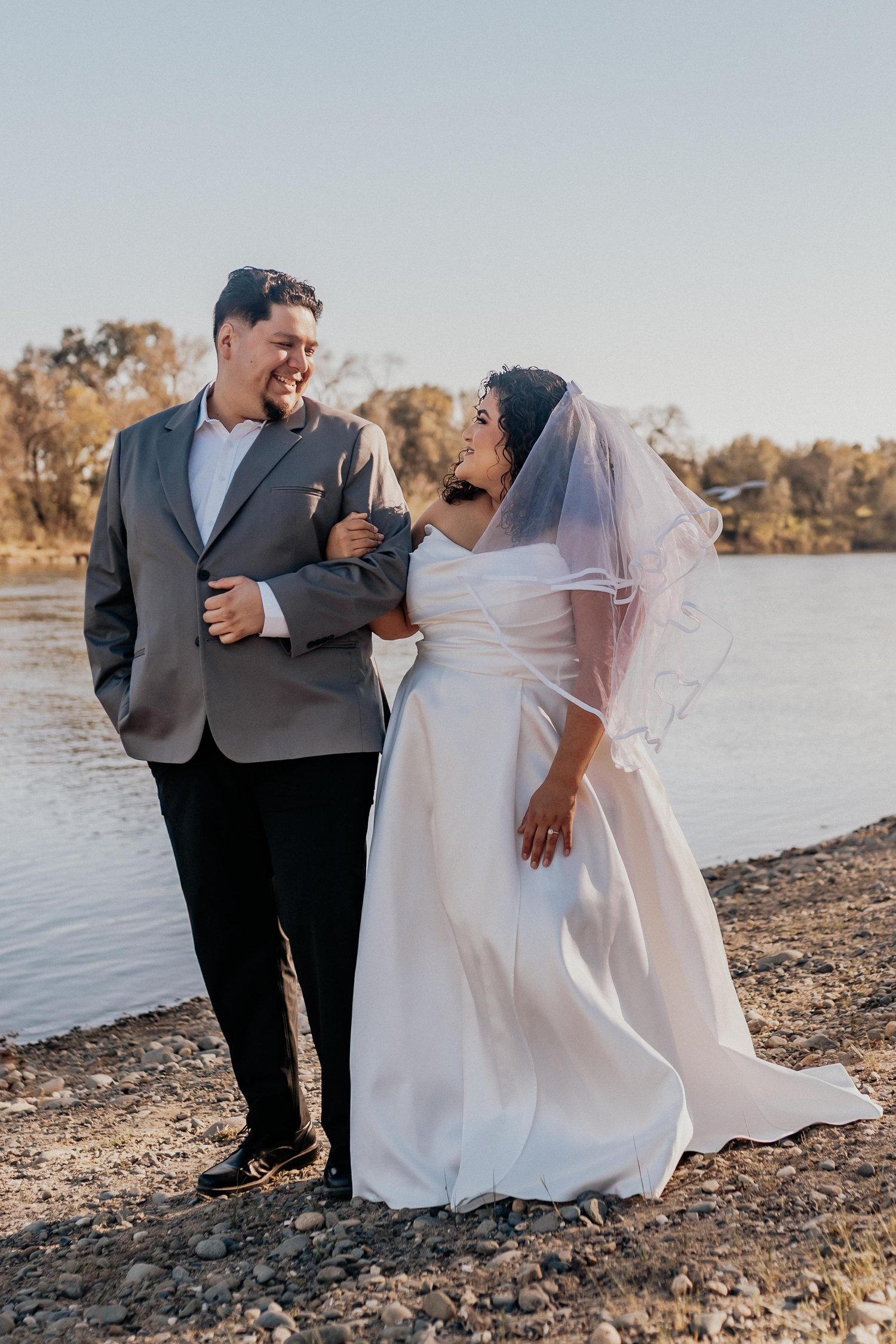 The Wedding Website of Andrea Linqui and Ivann Fernandez