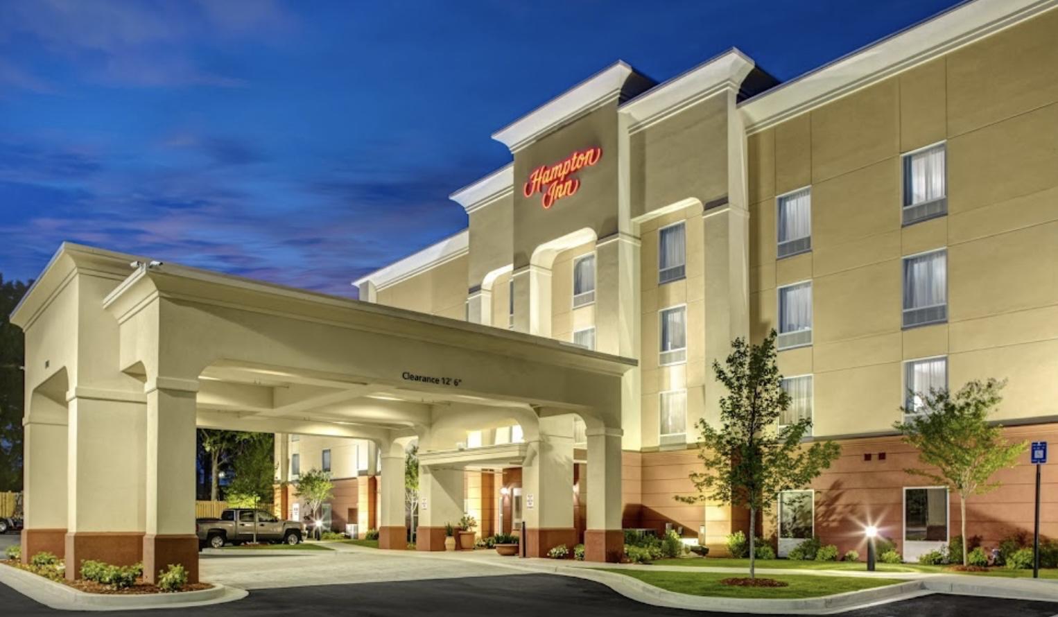 The Wedding Website of Elizabeth Broxton and Justin Long