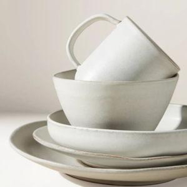 The Jasper Portuguese Dinnerware Bundle - White, Standard, Set Of 4