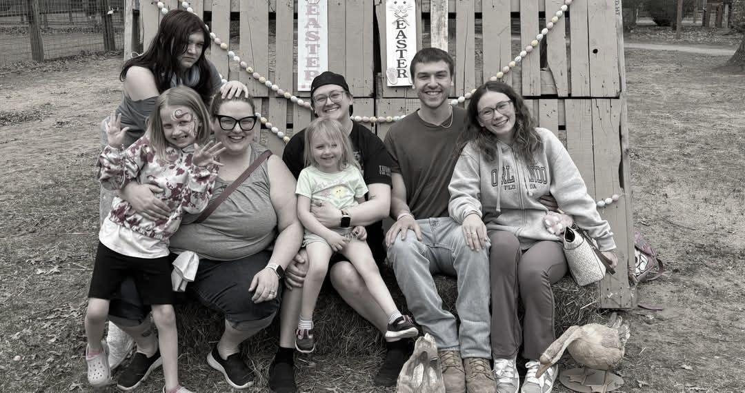 The Wedding Website of Lindsay Grimes and Ann Bullett