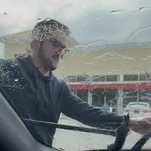 Carwash so Andrés doesn’t have to do it again..