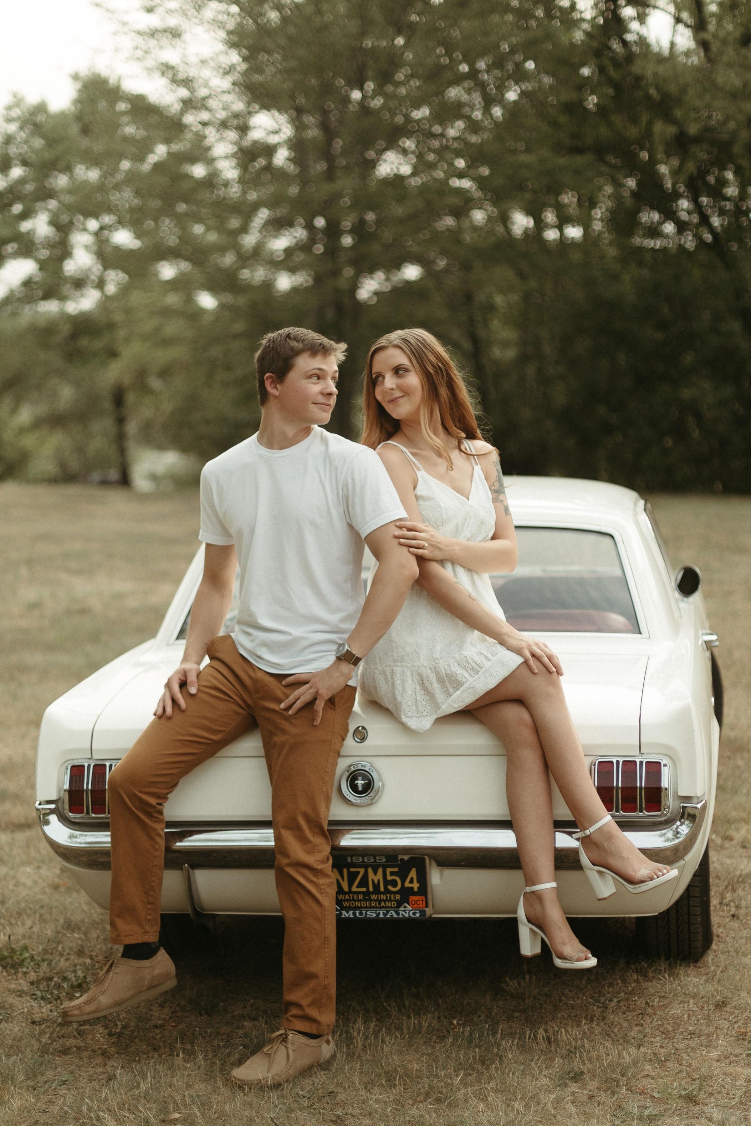 The Wedding Website of Leaha Fiddie and Andrew Huegli