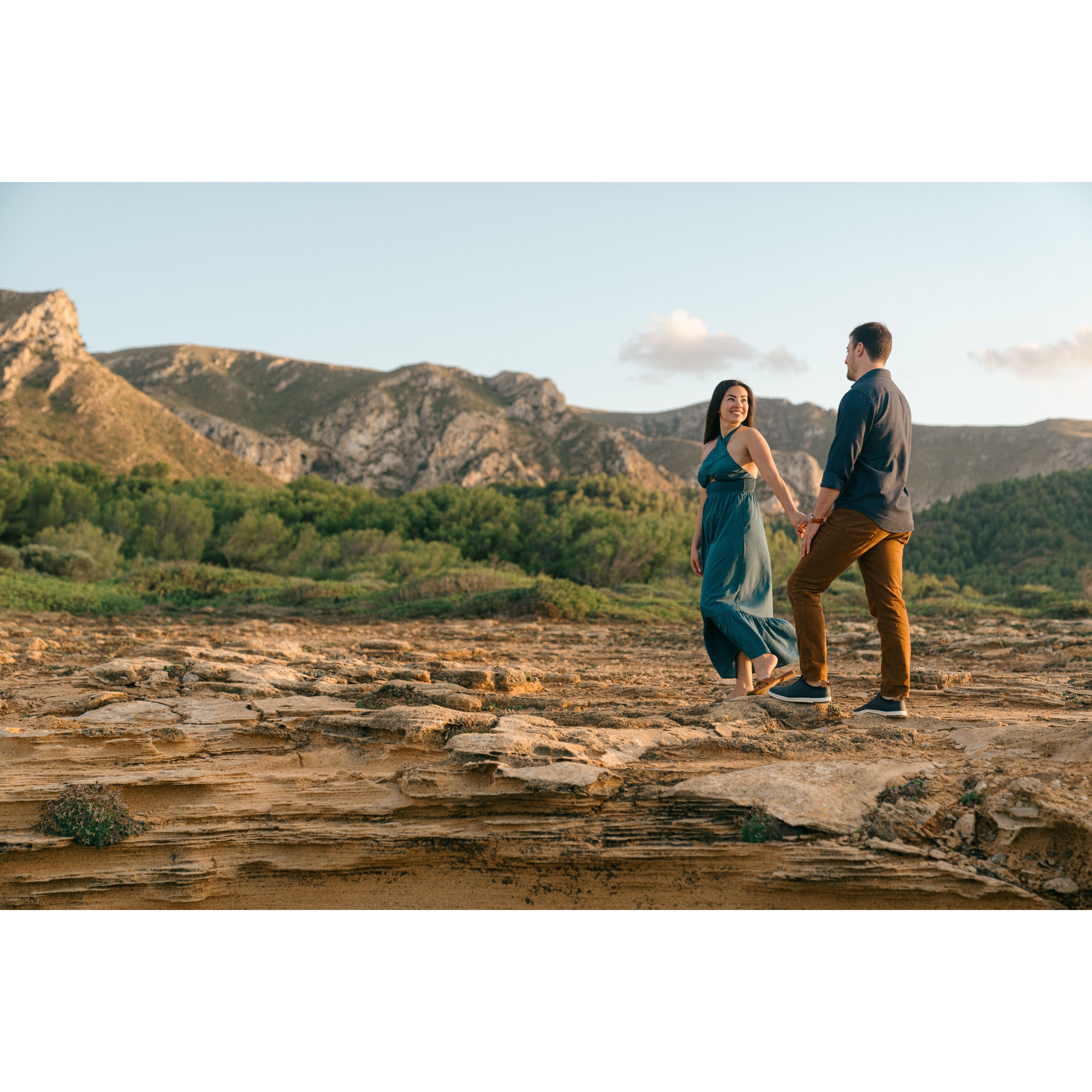 This past fall, we visited the stunning island of Mallorca and fell in love with its beauty. It was so breathtaking that we knew it was the perfect place for our engagement shoot.