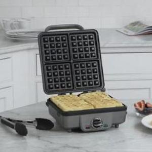 4-Slice Belgian Waffle Maker with Pancake Plate WAF-300P1