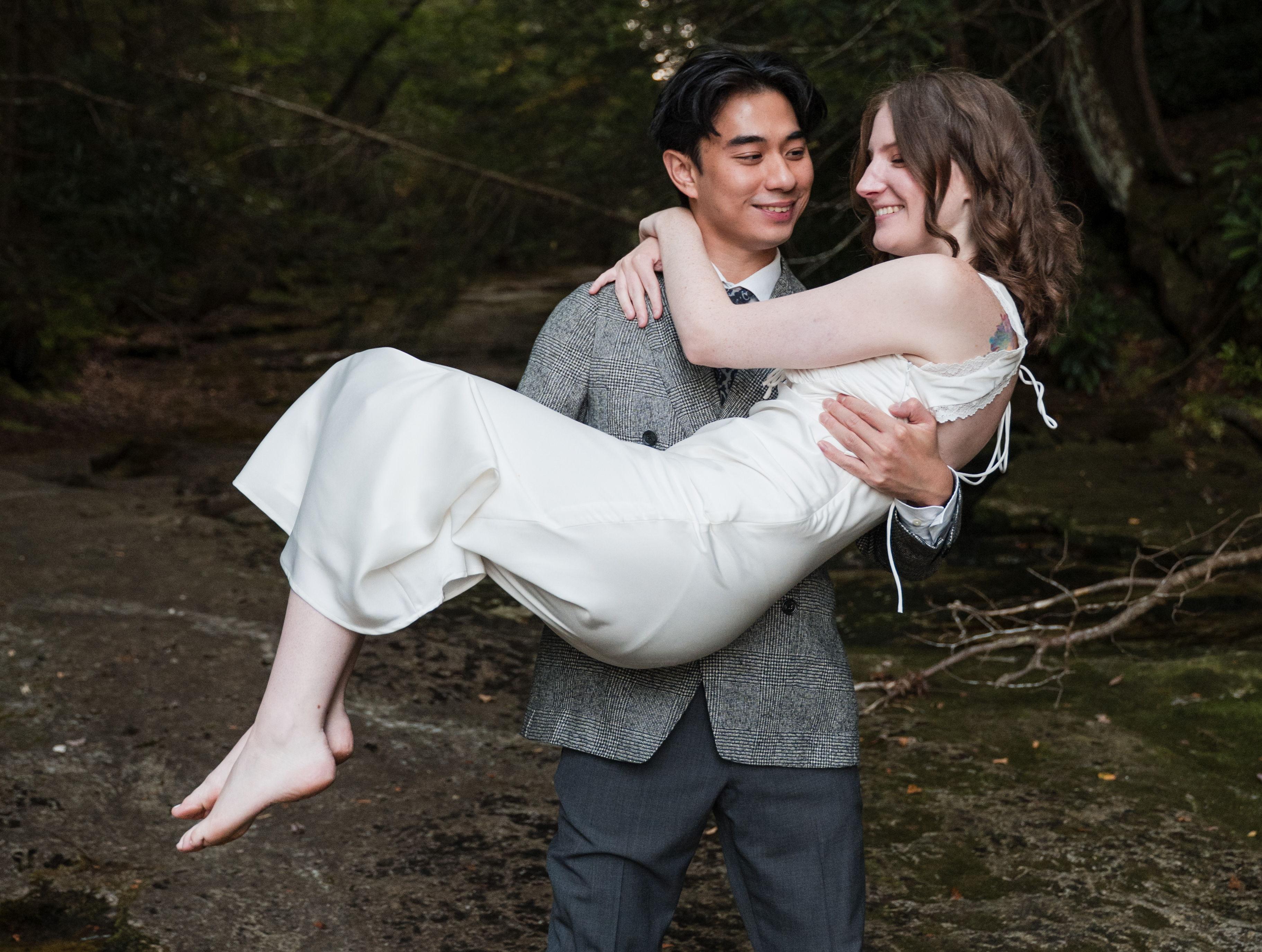 The Wedding Website of Peyton Skoczylas and Troy Handoko