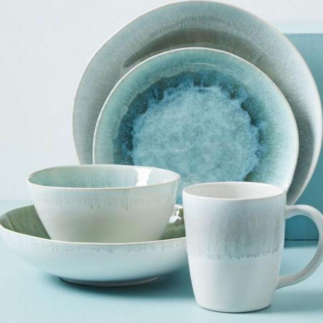 Reactive Stoneware 16- Piece Dinnerware Sets