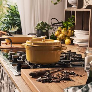 Round Cocotte/Dutch Oven